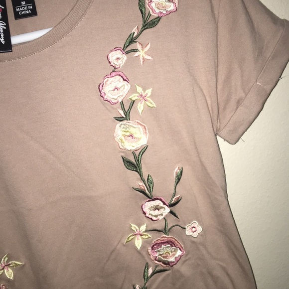 Love Always cropped shirt - Picture 2 of 4